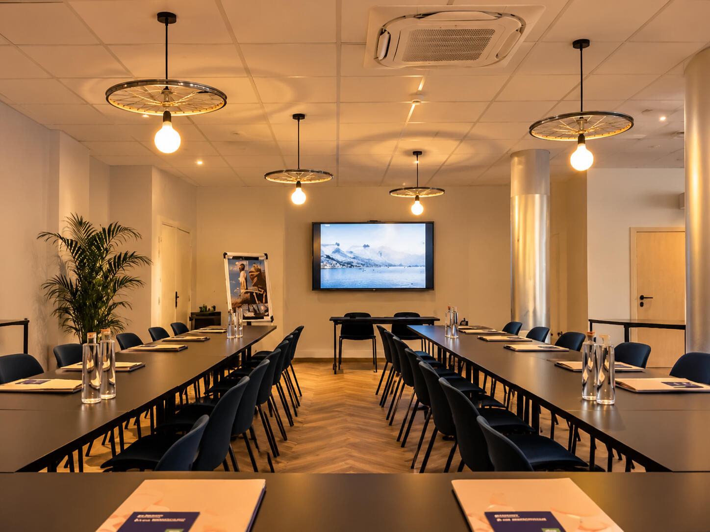 IBIS Styles Hotel Annecy, France Vintage & Up-cycled Lighting Store